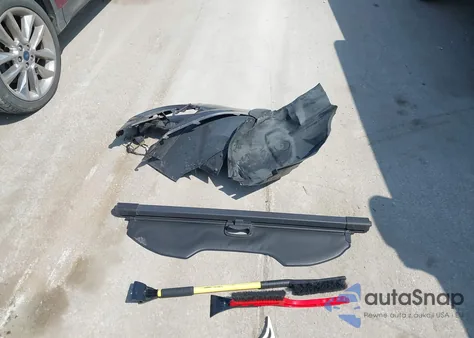 2013 Ford Escape Sel z USA, uszkodzony, nr VIN 1FMCU0H94DUC31482